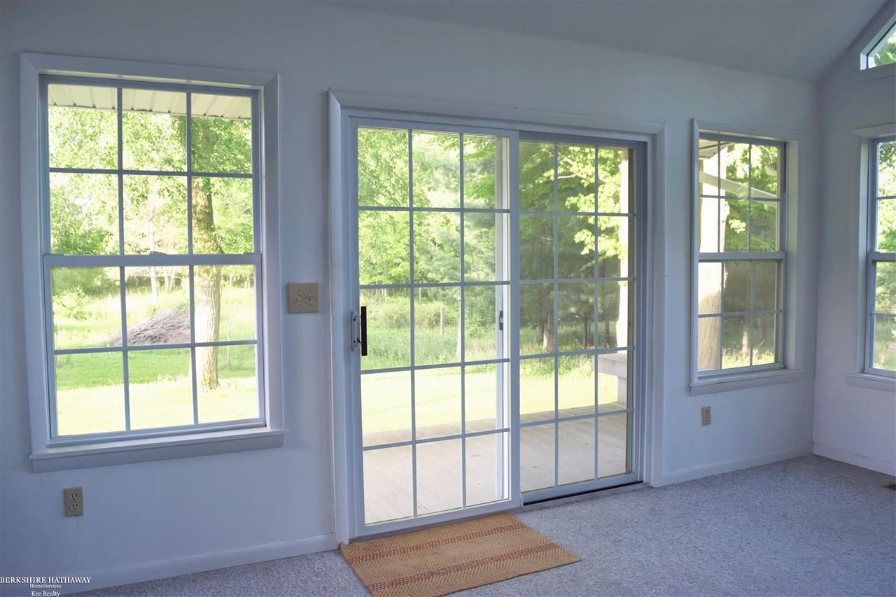 20 Stinson Road Memphis, MI 48041 - Photo 10 of 40 Sun Room