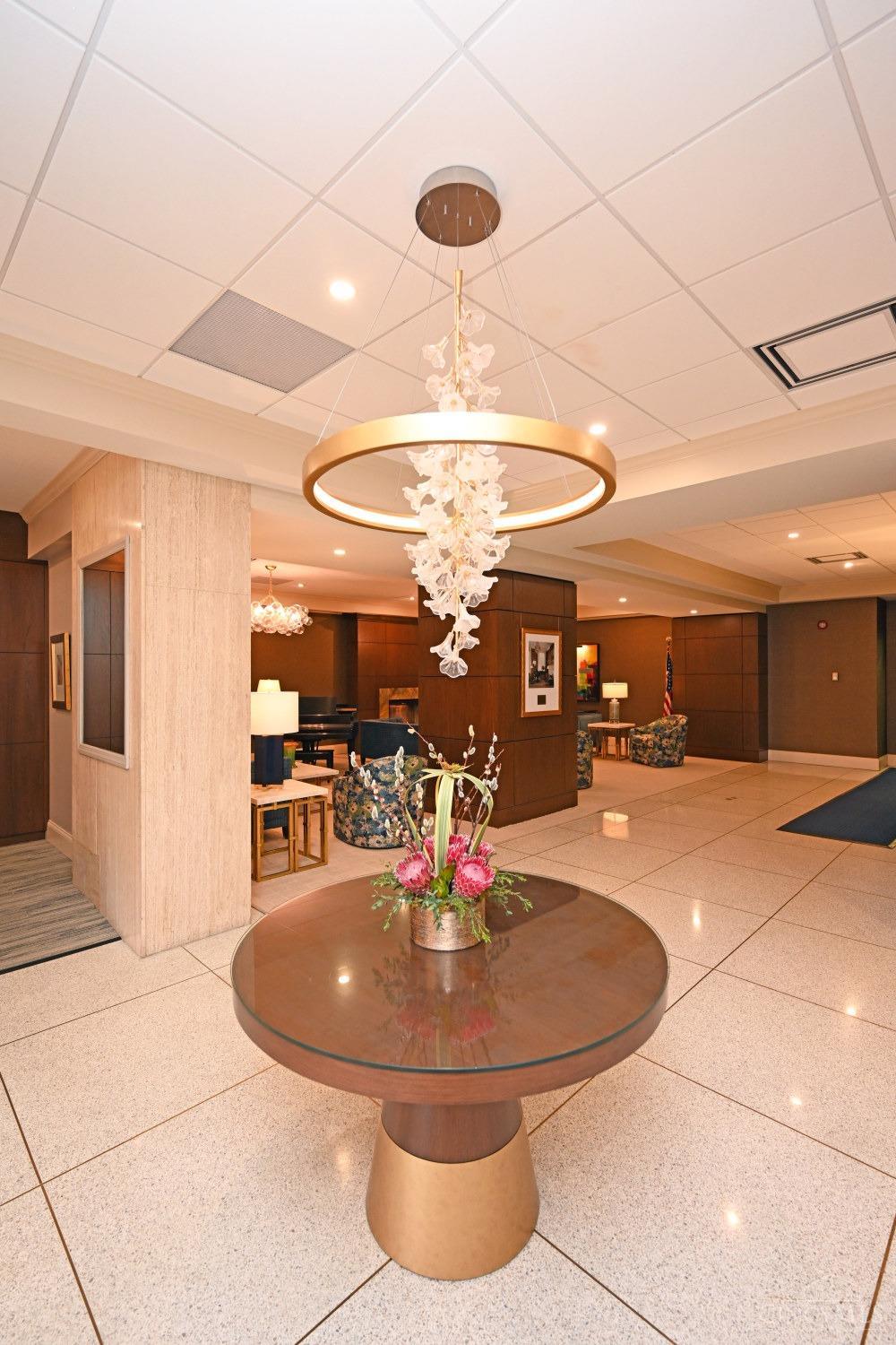 2444 Madison Road, Unit 1807 Cincinnati, OH 45208 - Photo 5 of 47 Gallery Image 5