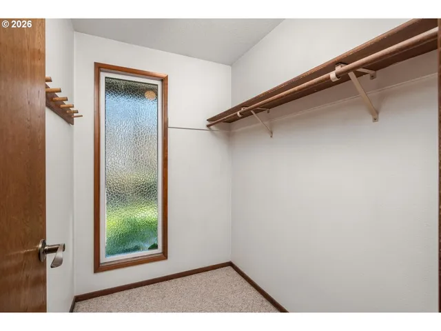 $470,000 | 18320 Chris Court, Gladstone, OR 97027