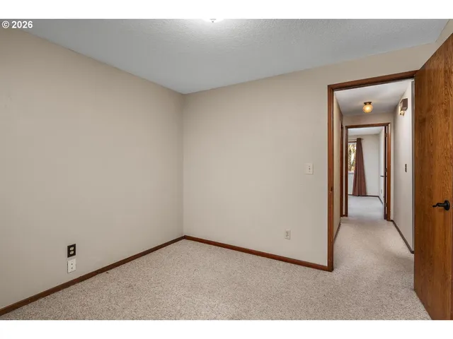 $470,000 | 18320 Chris Court, Gladstone, OR 97027