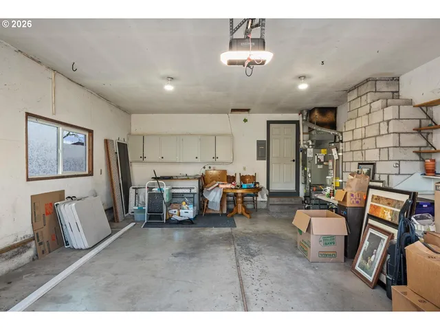 $470,000 | 18320 Chris Court, Gladstone, OR 97027