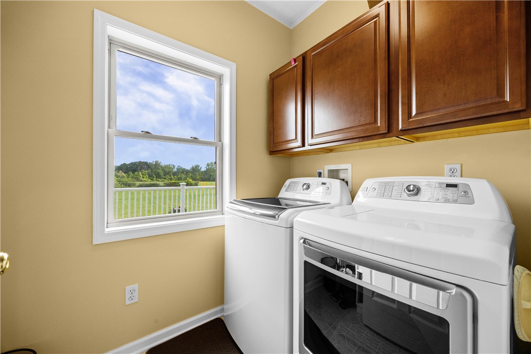 64 Frisbee Hill Road Greece, NY 14468 - Photo 18 of 45