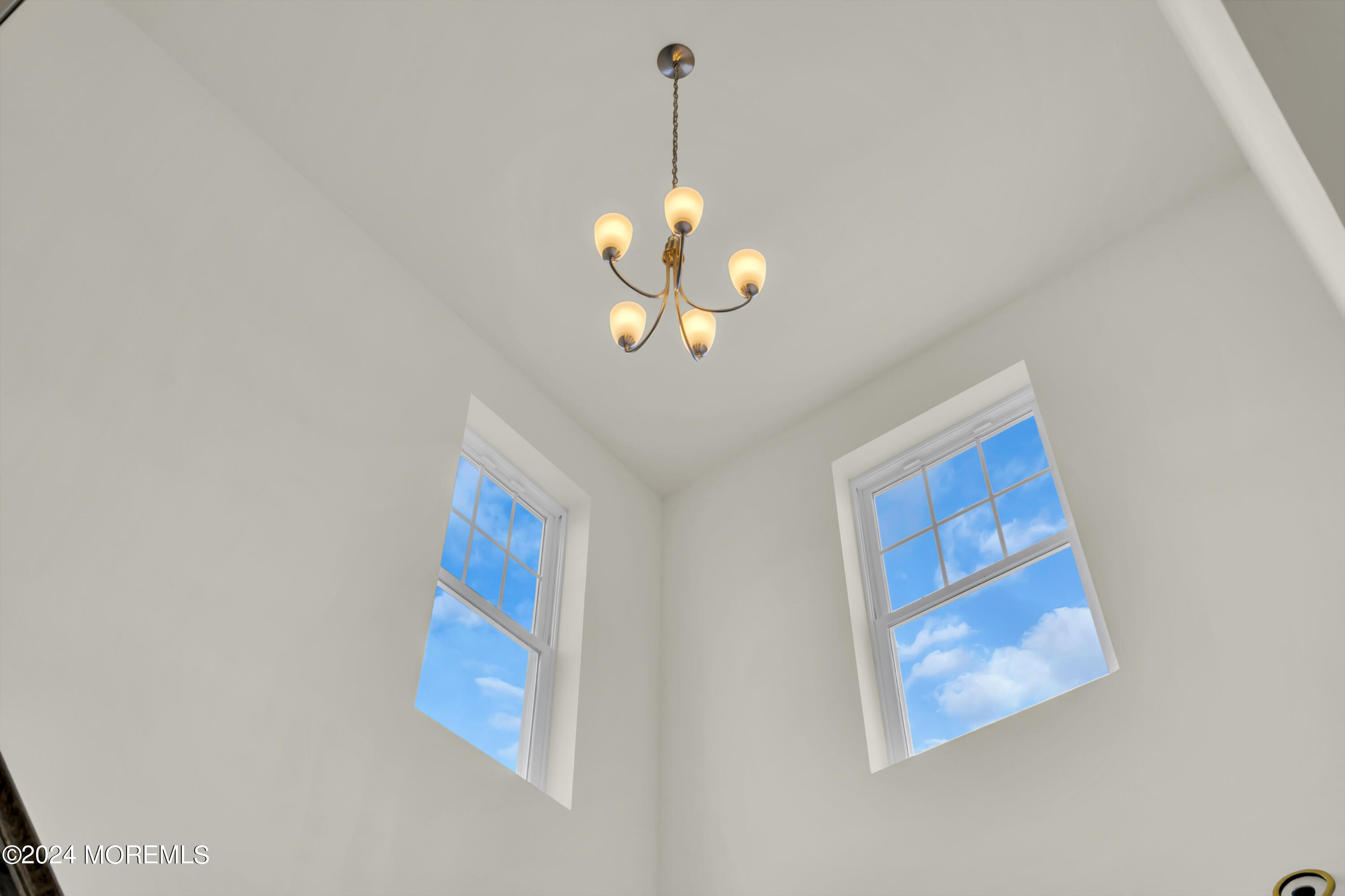 20 Rockingham Way Manchester Township, NJ 08759 - Photo 7 of 40 a picture of a room with a fan