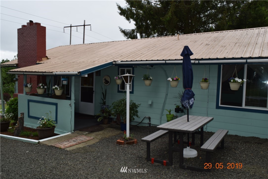 337 Monohon Landing Road Raymond, WA 98577 - Photo 6 of 22 Gallery Image 6