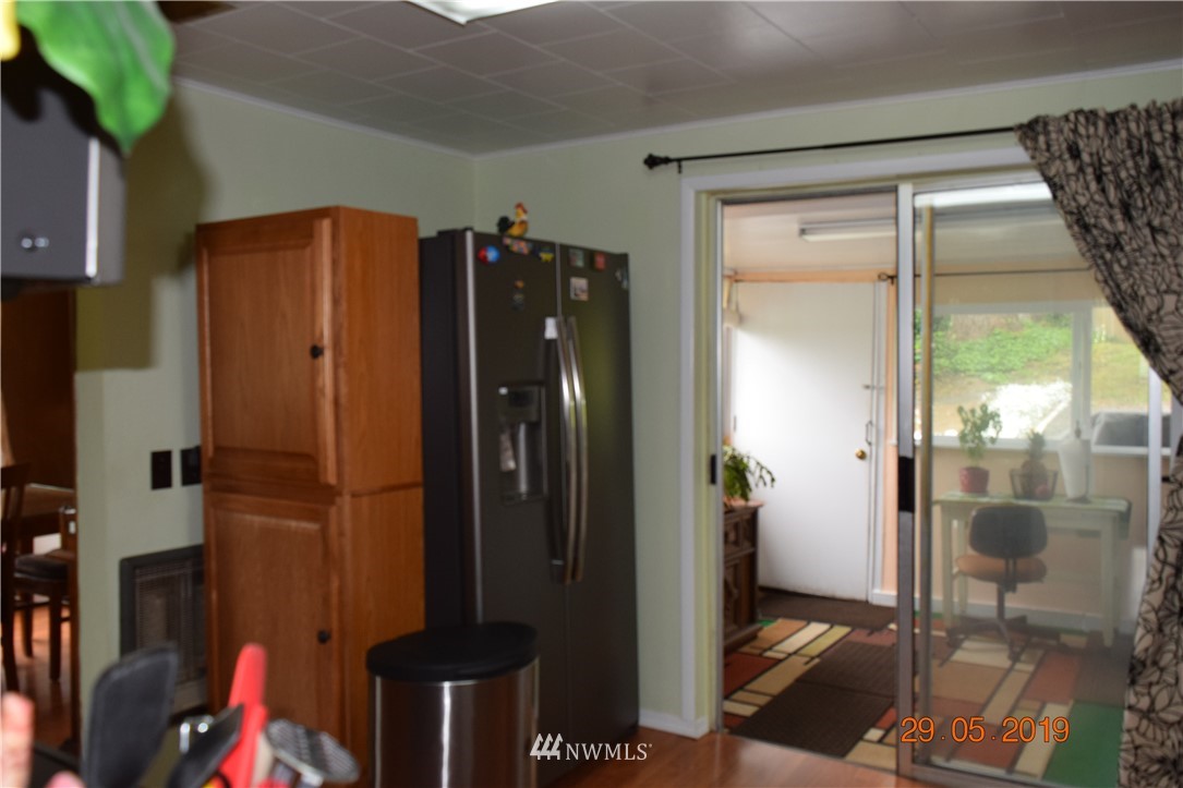 337 Monohon Landing Road Raymond, WA 98577 - Photo 10 of 22 Gallery Image 10
