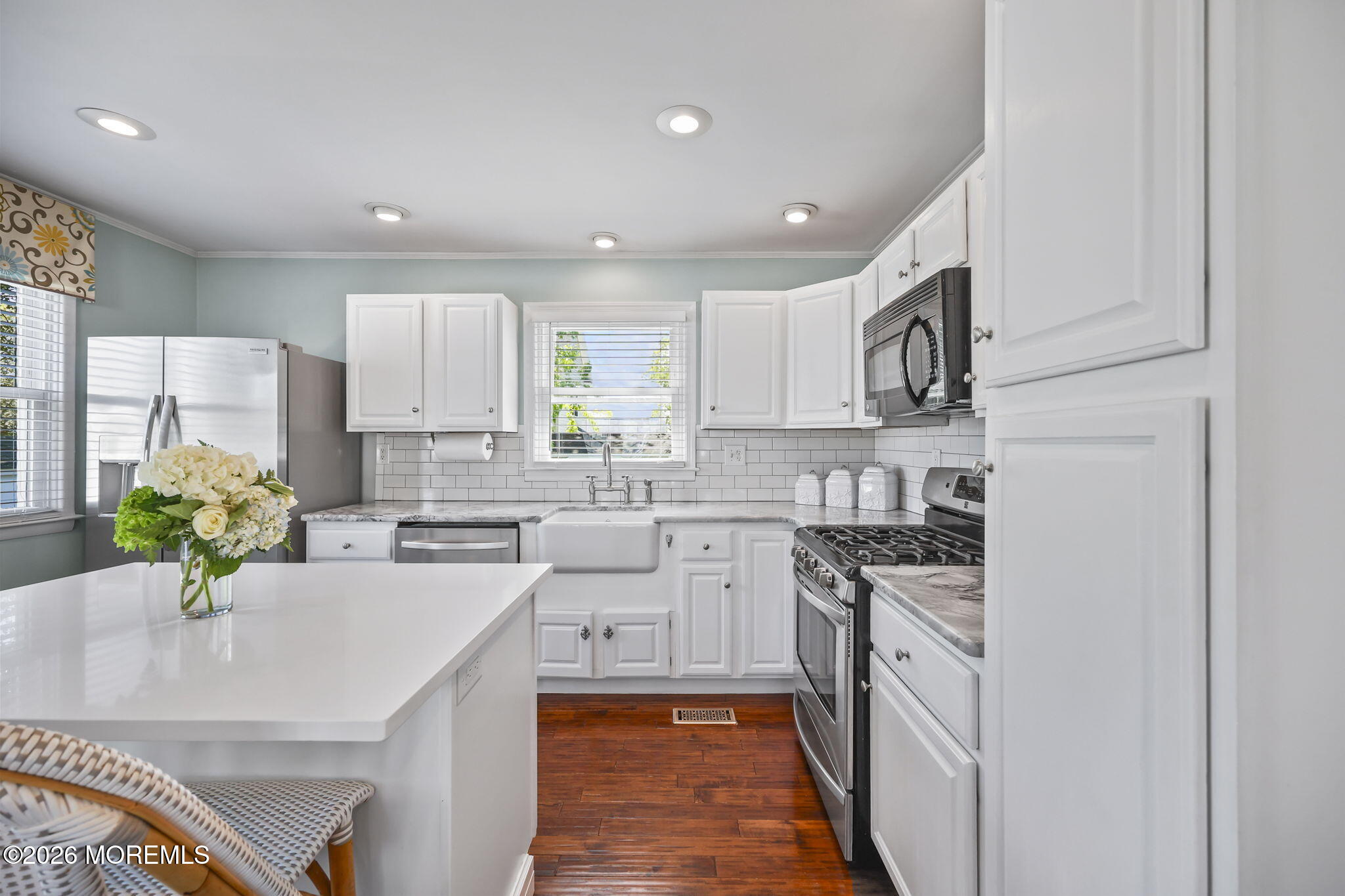 206 Milford Road Neptune Township, NJ 07753 - Photo 12 of 48 15-web-or-mls-LPM_9383