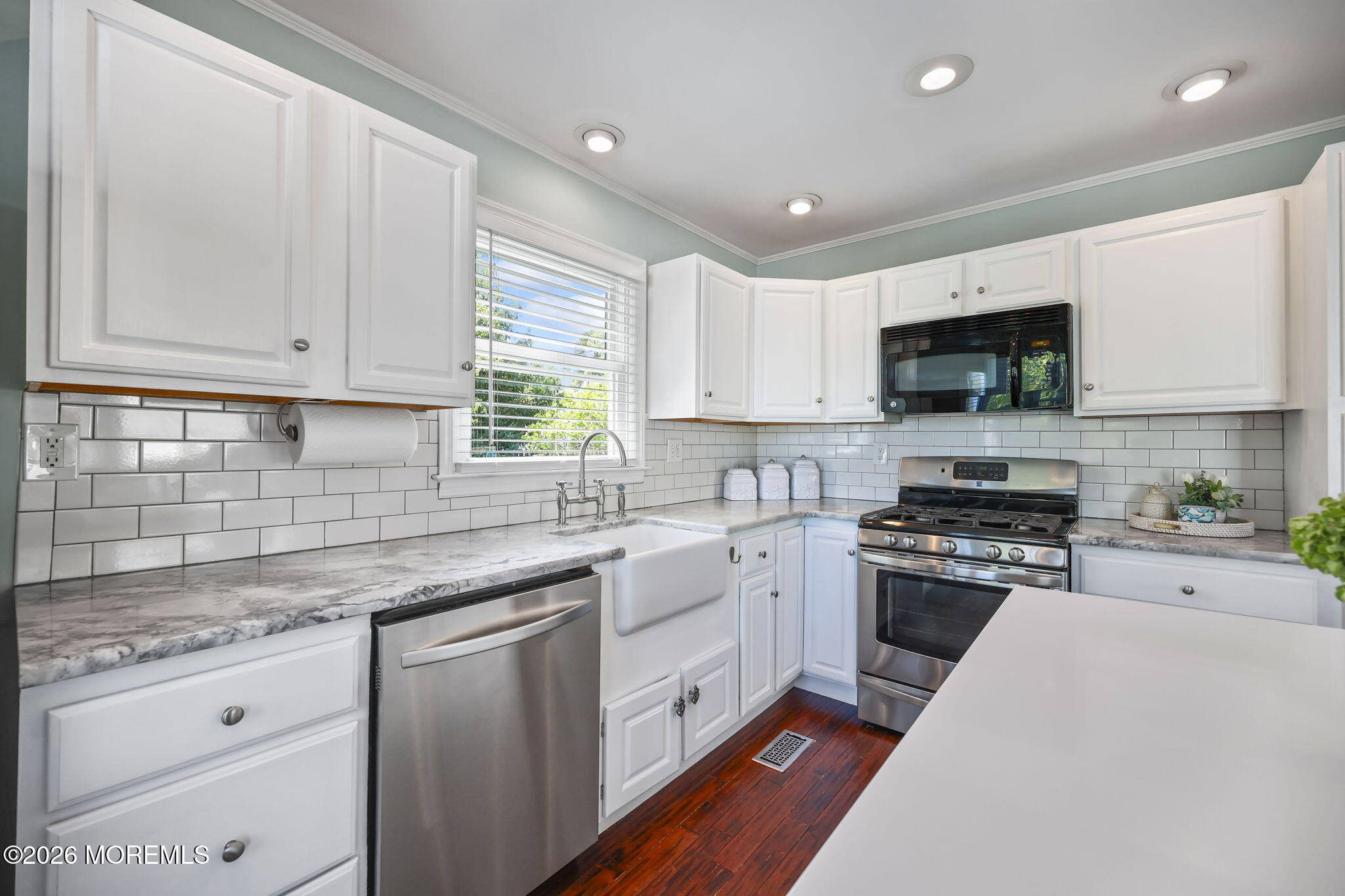 206 Milford Road Neptune Township, NJ 07753 - Photo 13 of 48 16-web-or-mls-LPM_9393