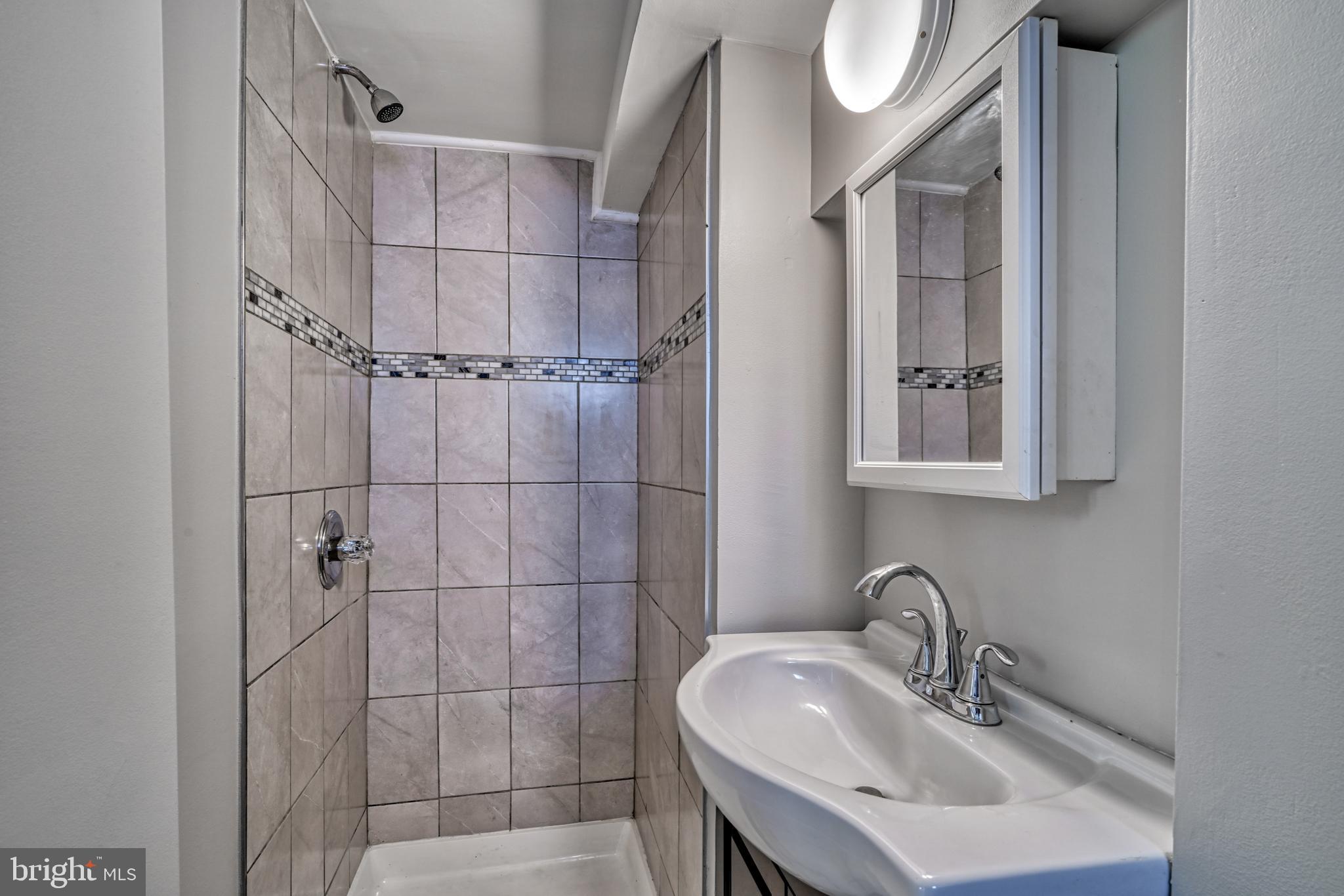 7847 Harold Road Dundalk, MD 21222 - Photo 36 of 41 Basement Full Bath