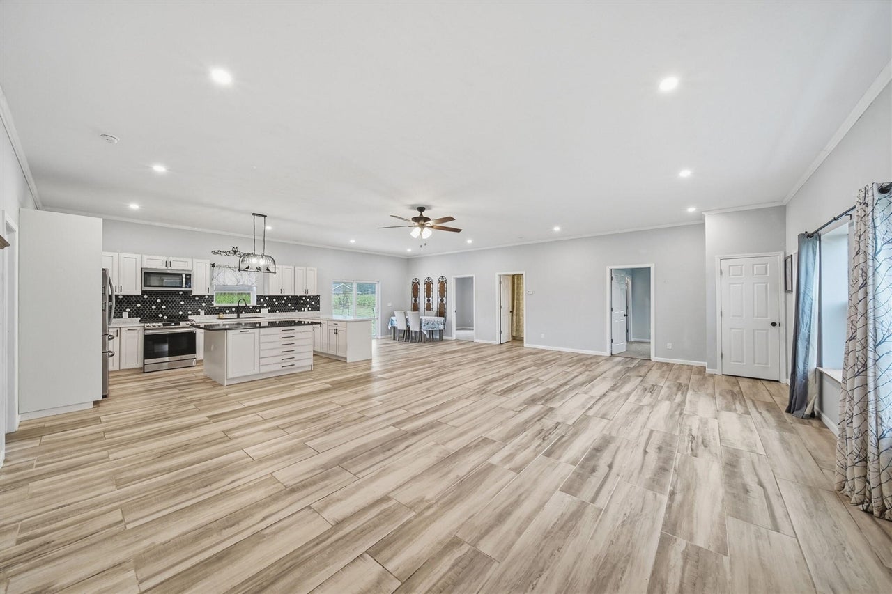 6474 Kennedy Road Munith, MI 49259 - Photo 10 of 44 Gallery Image 10