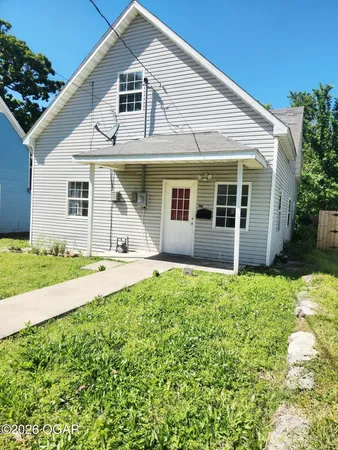 $115,000 | 527 Walnut Street, Carthage, MO 64836