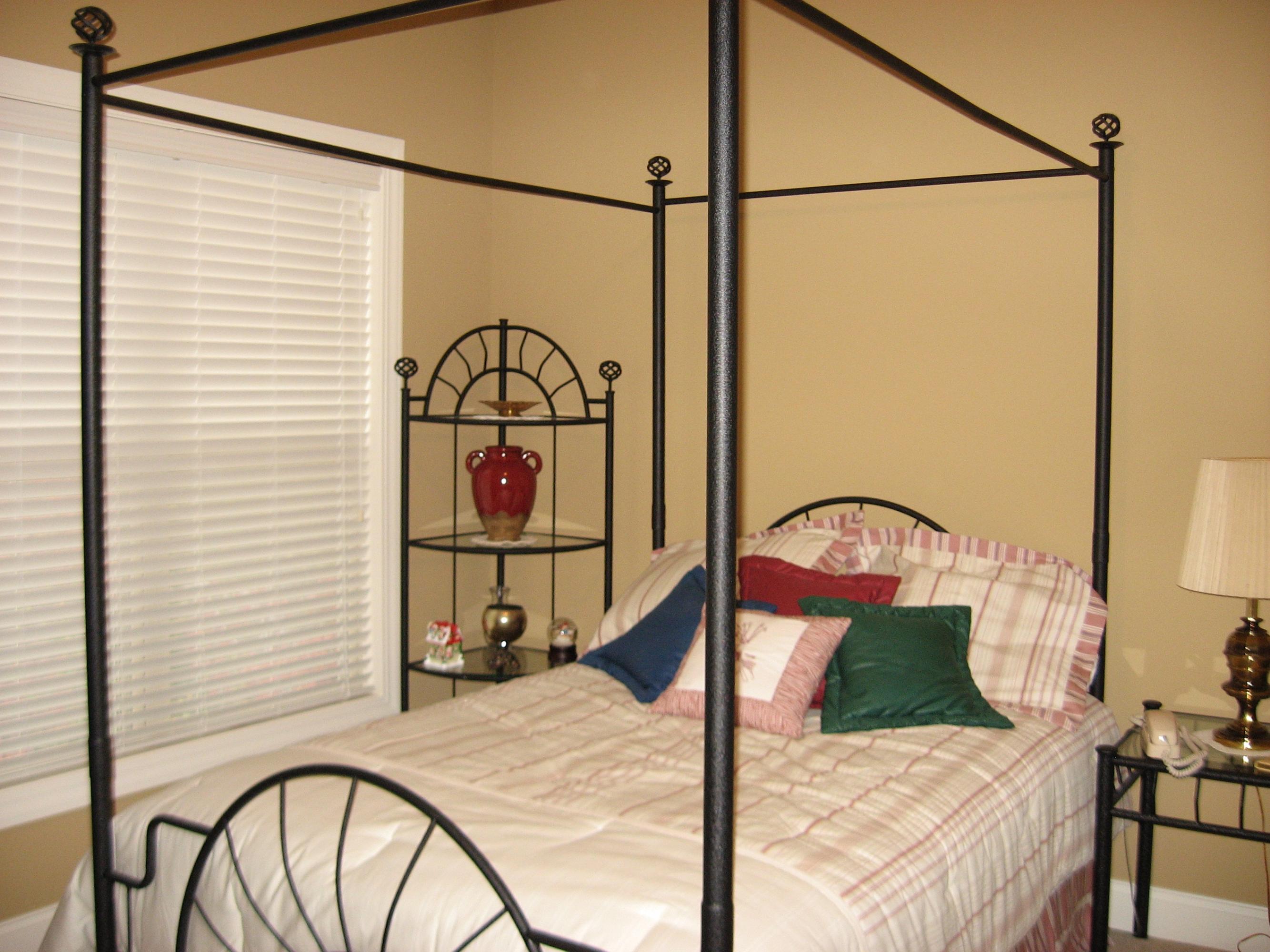 145 Hughes Road Greenback, TN 37742 - Photo 17 of 30 Bedroom 2