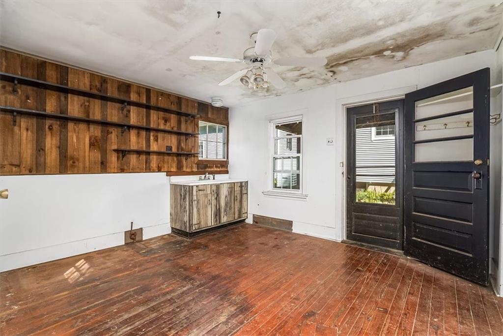 4104 Ben Miller Road Gibsonia, PA 15044 - Photo 26 of 38 a living room with a bed furniture and a window