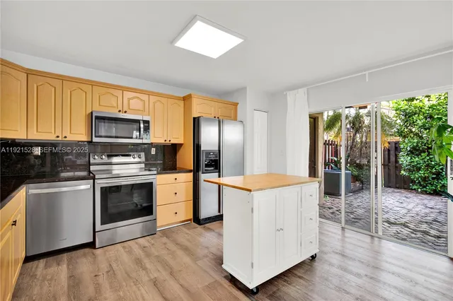 $539,000 | 16415 Southwest 73rd Terrace, Miami, FL 33193