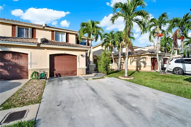 $539,000 | 16415 Southwest 73rd Terrace, Miami, FL 33193
