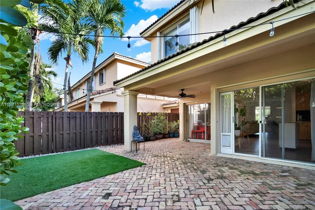 $539,000 | 16415 Southwest 73rd Terrace, Miami, FL 33193