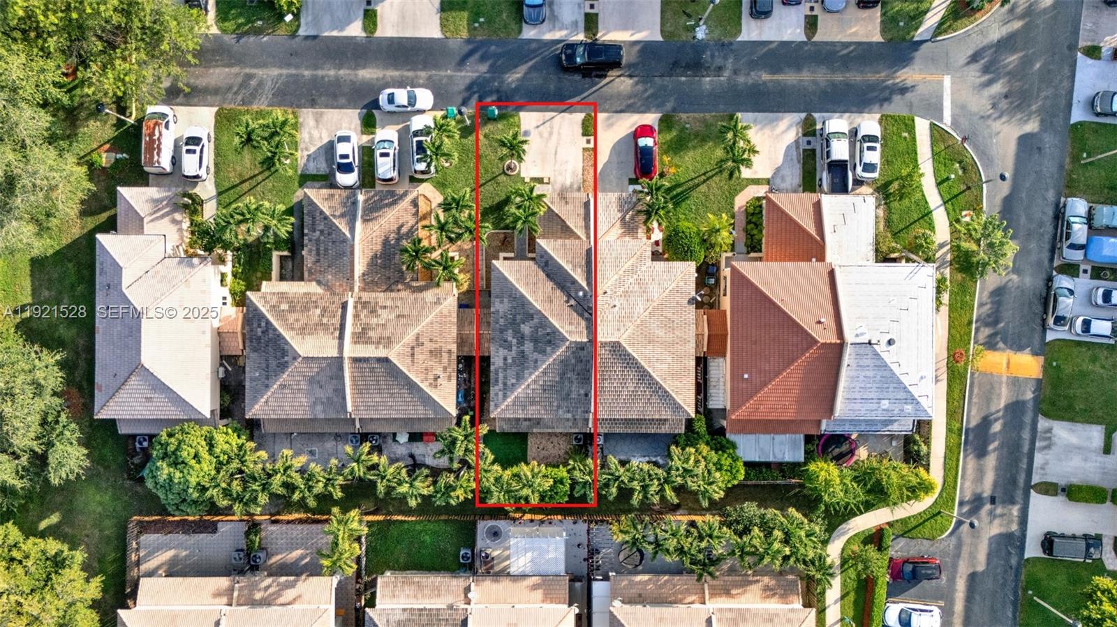 16415 Southwest 73rd Terrace Miami, FL 33193 - Photo 40 of 41 a aerial view of a house