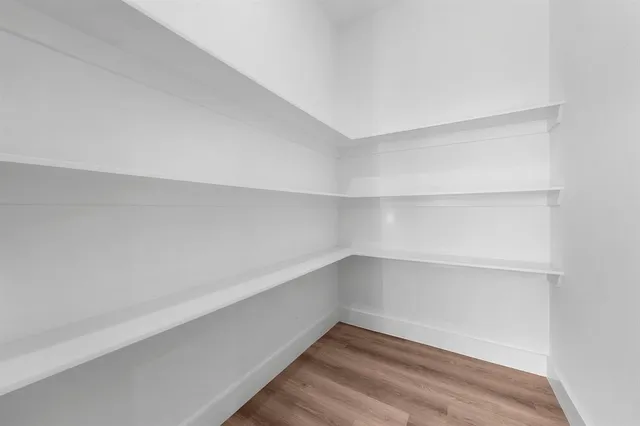 $715,000 | 705 Heather Woods Drive, Tool, TX 75143