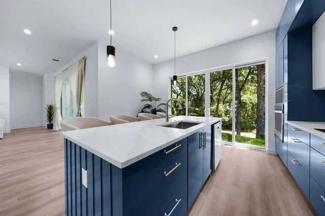 $715,000 | 705 Heather Woods Drive, Tool, TX 75143