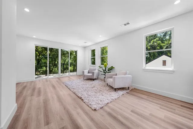 $715,000 | 705 Heather Woods Drive, Tool, TX 75143