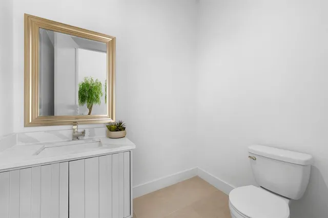 $715,000 | 705 Heather Woods Drive, Tool, TX 75143