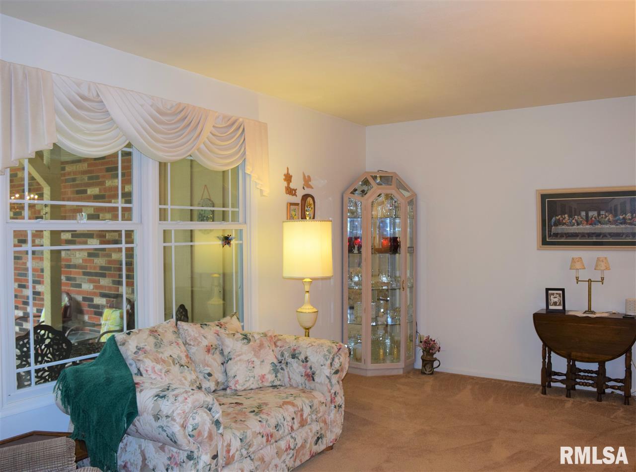523 West Northgate Road Peoria, IL 61614 - Photo 23 of 36 Gallery Image 23