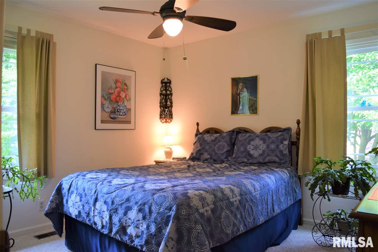 523 West Northgate Road Peoria, IL 61614 - Photo 30 of 36 Gallery Image 30