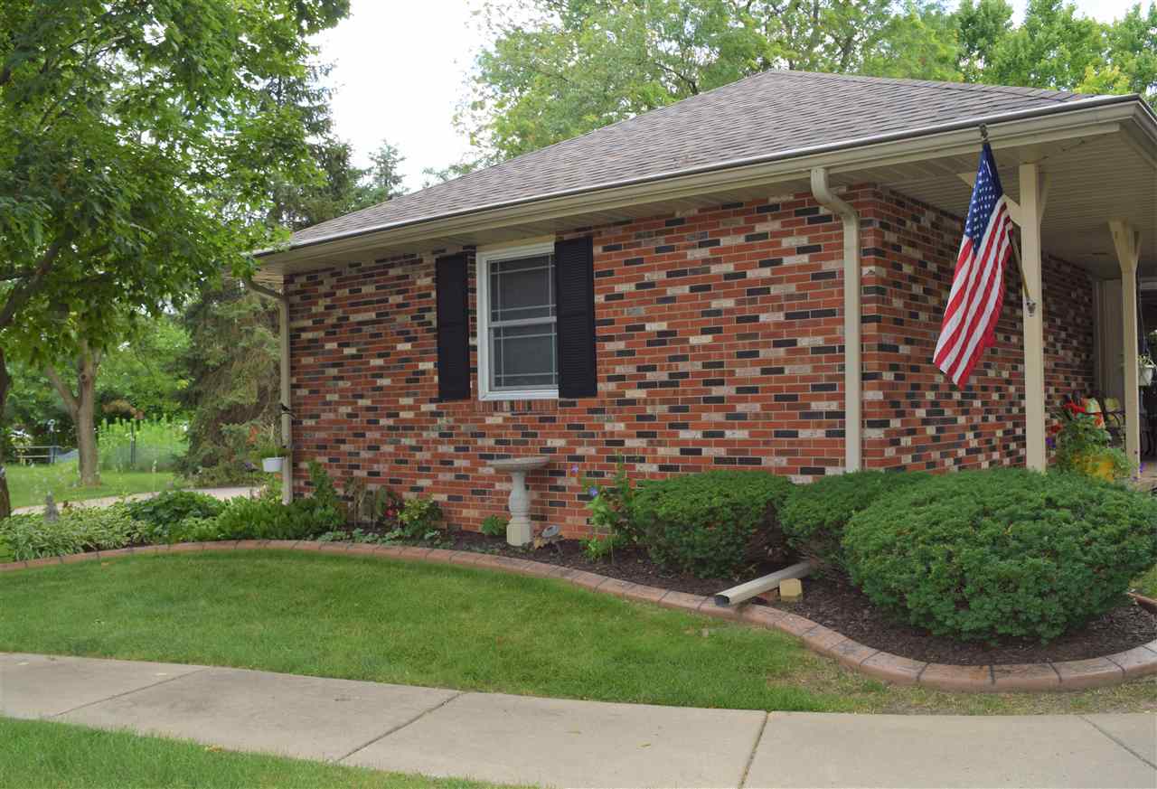 523 West Northgate Road Peoria, IL 61614 - Photo 3 of 36 Gallery Image 3