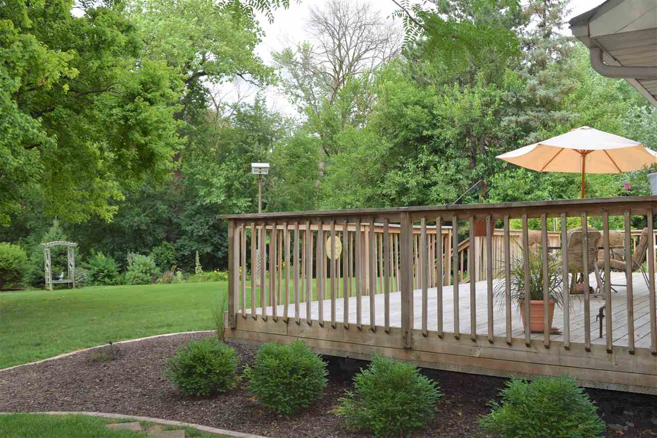 523 West Northgate Road Peoria, IL 61614 - Photo 6 of 36 Gallery Image 6