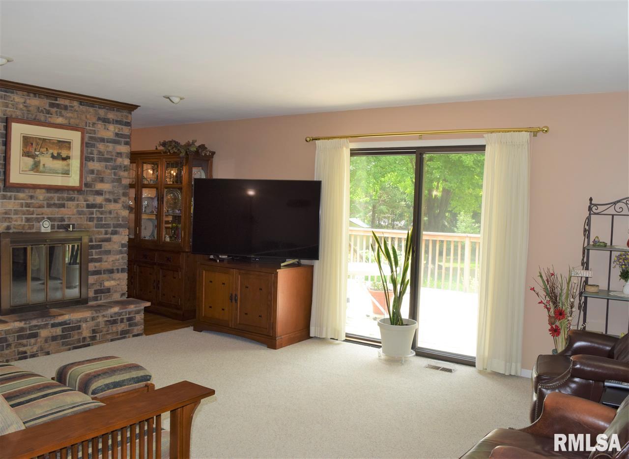523 West Northgate Road Peoria, IL 61614 - Photo 10 of 36 Gallery Image 10