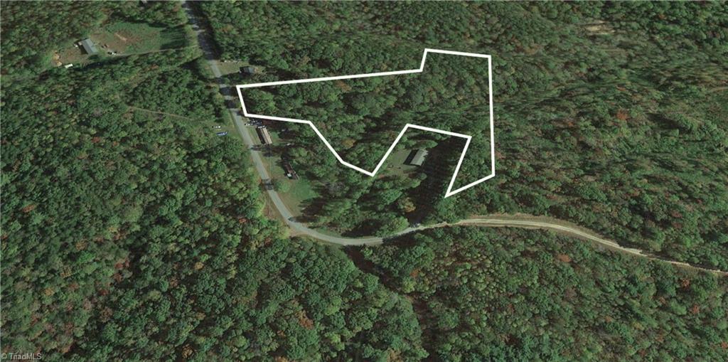 2 Walker Road Elkin, NC 28621 - Photo 5 of 9