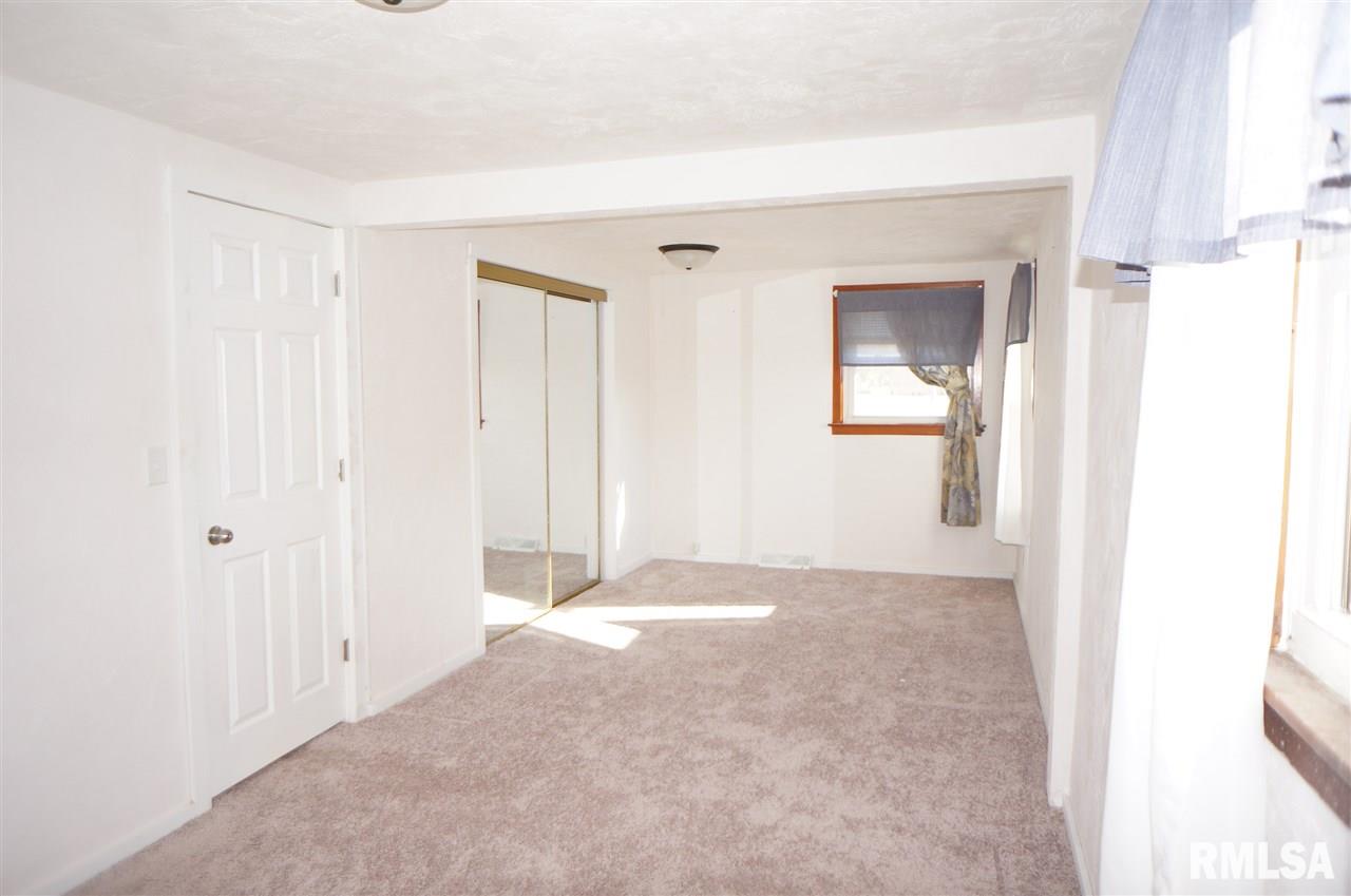 1614 Coyne Center Road Milan, IL 61264 - Photo 17 of 23 Gallery Image 17