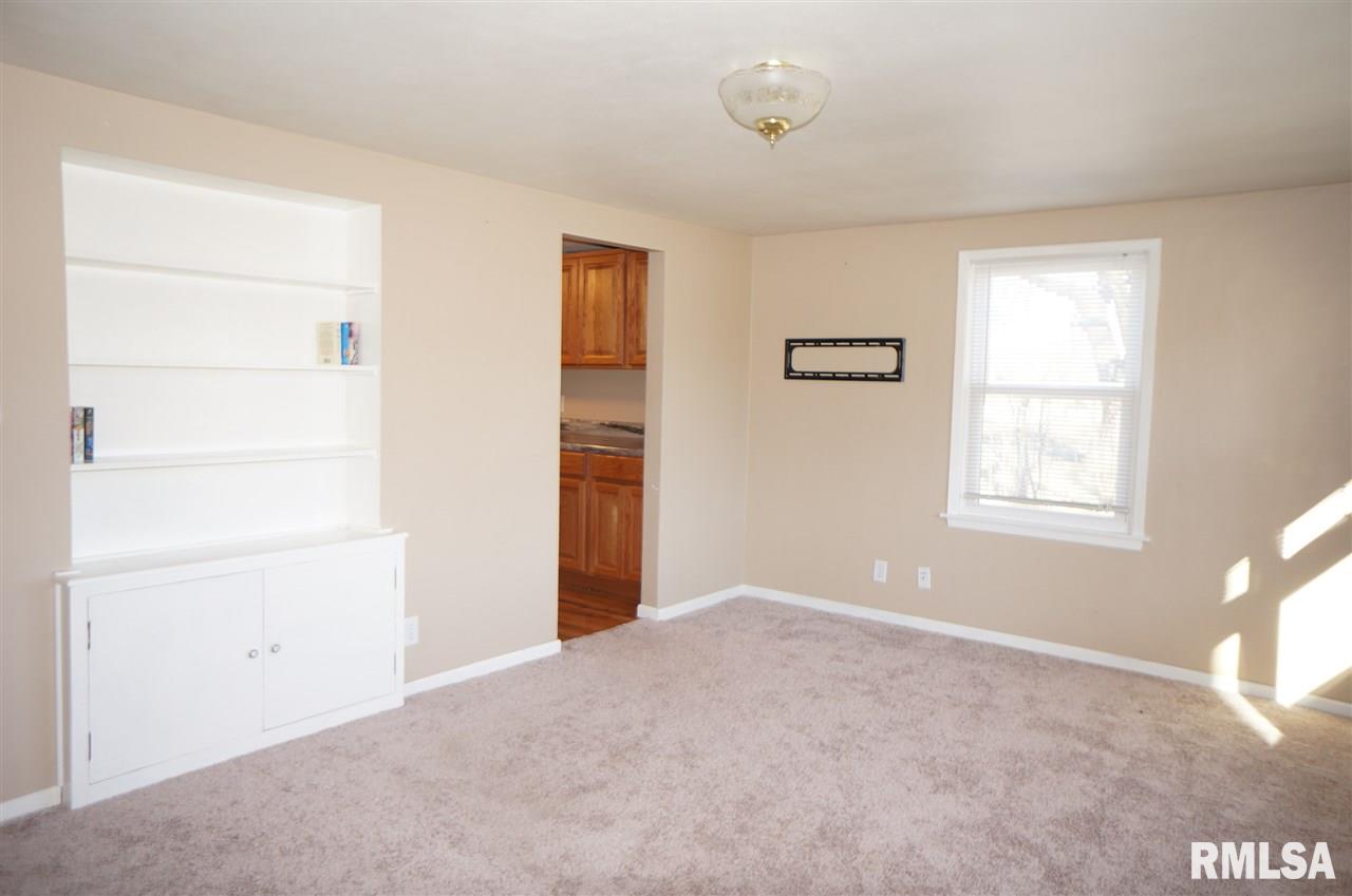1614 Coyne Center Road Milan, IL 61264 - Photo 3 of 23 Gallery Image 3