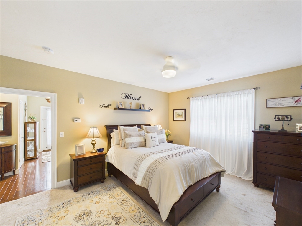 1429 Main Street, Unit 5E Walpole, MA 02081 - Photo 24 of 40