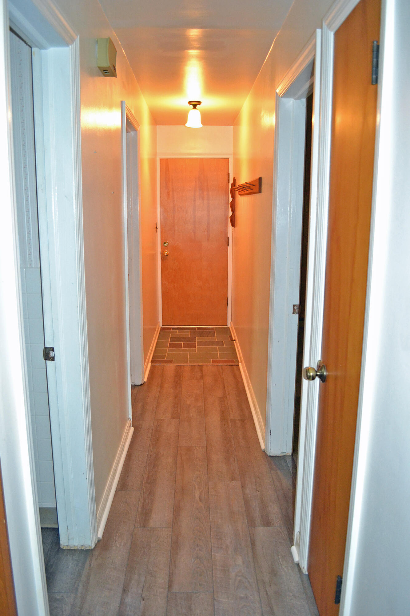 826 Yellowstone Road Valparaiso, IN 46385 - Photo 12 of 22 1333x2000