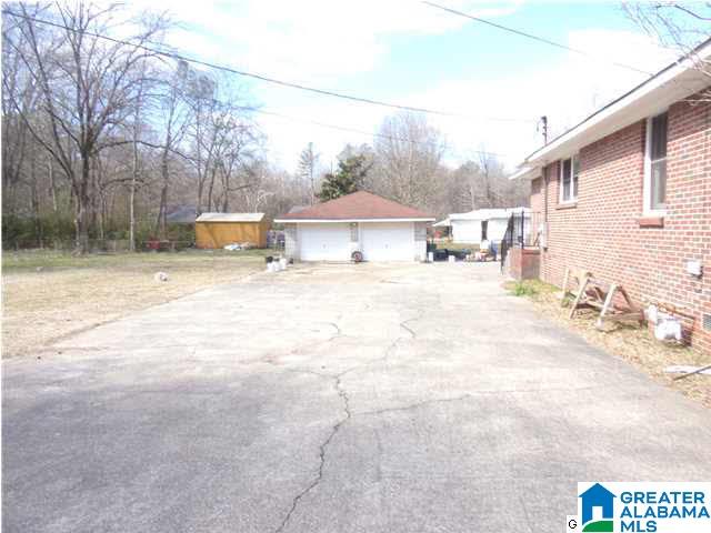 410 Eastern Valley Road Bessemer, AL 35020 - Photo 22 of 32