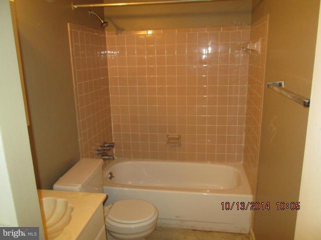 12106 Old Fort Road Fort Washington, MD 20744 - Photo 6 of 6 Bath
