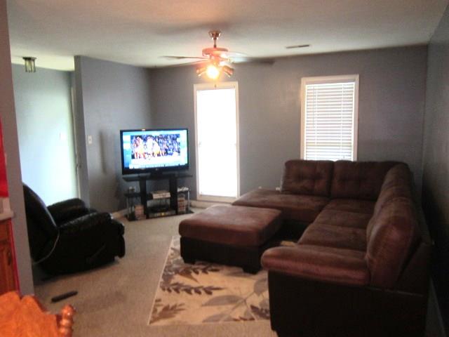 538 Foxfield Road Hopkinsville, KY 42240 - Photo 4 of 11