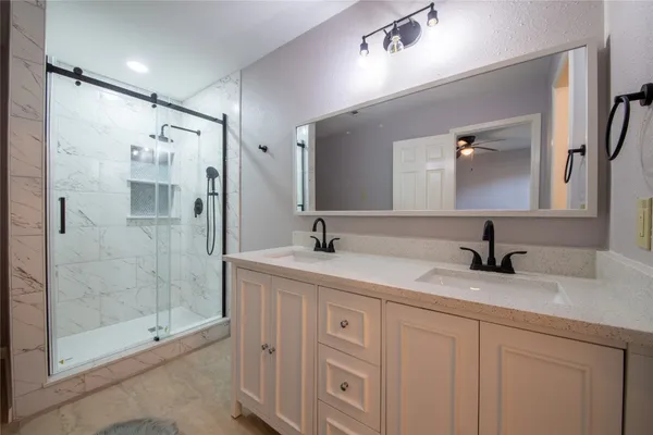 $2,475 | 1011 Twinbrooke Drive, Houston, TX 77088