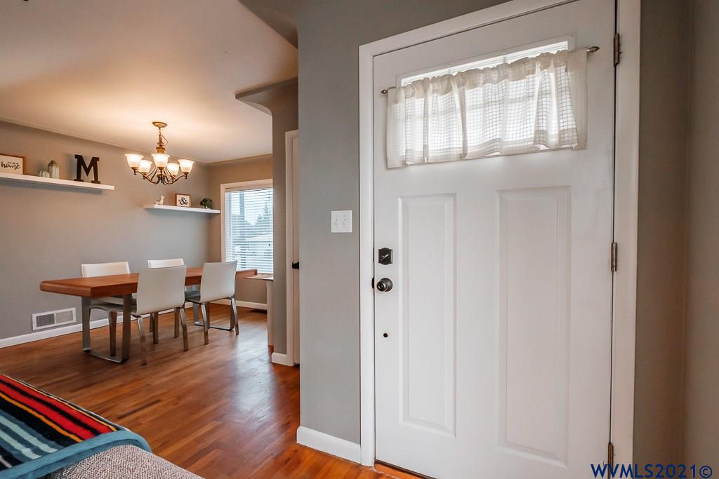 1329 Southwest Broadway Street Albany, OR 97321 - Photo 2 of 42 Gallery Image 2