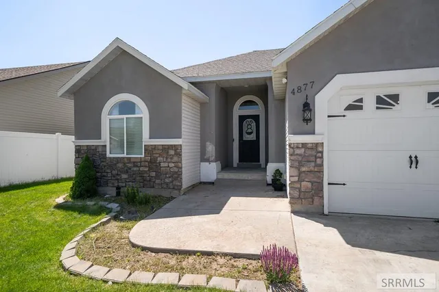 $440,000 | 4877 Sabrina, Chubbuck, ID 83202