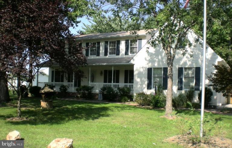 13102 Choptank Road Middle River, MD 21220 - Photo 1 of 27 Exterior (Main)