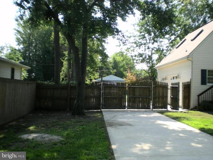 13102 Choptank Road Middle River, MD 21220 - Photo 23 of 27 Exterior #4