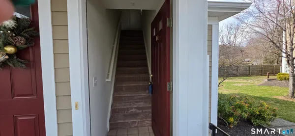 $1,950 | 20 Orchard Street, Unit 112, Brookfield, CT 06804