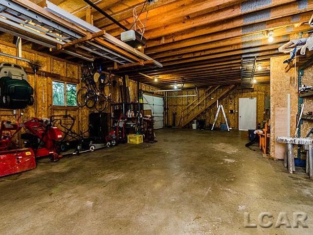 7801 Clinton Macon Road Clinton, MI 49236 - Photo 31 of 38 31252695-30.JPG