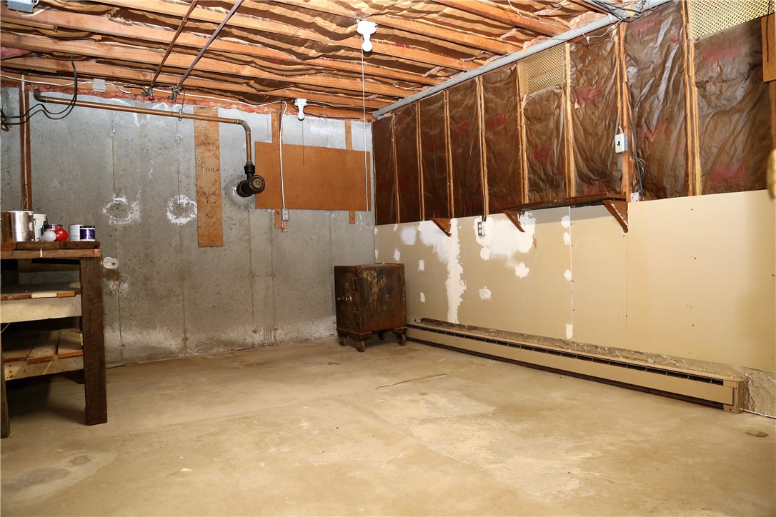 11 Old Post Road Westerly, RI 02891 - Photo 21 of 24