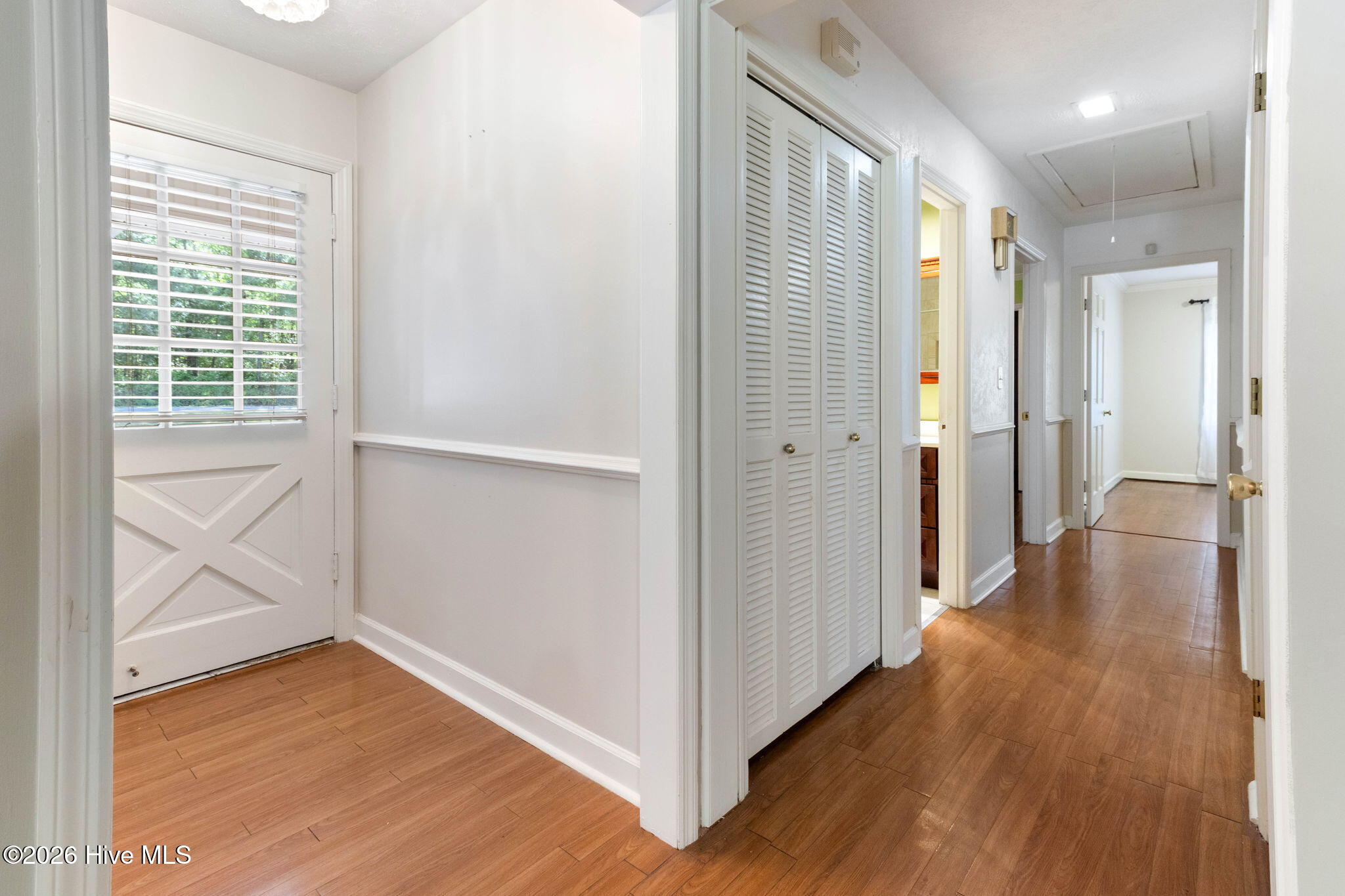 2022 Airport Road Elizabethtown, NC 28337 - Photo 22 of 47 Front Door Entry