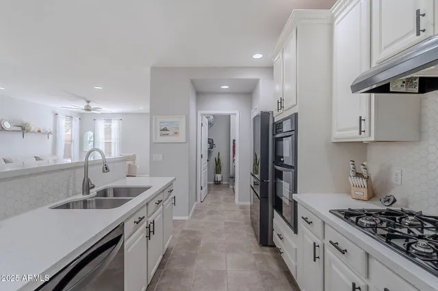 $335,000 | 493 West Paseo Celestial, Sahuarita, AZ 85629