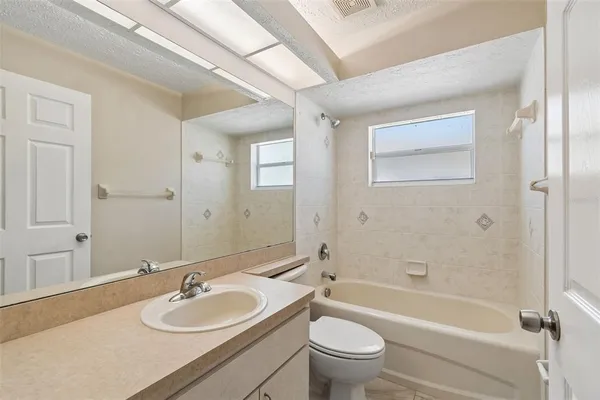 $1,965 | 7904 Floradora Drive, New Port Richey, FL 34654