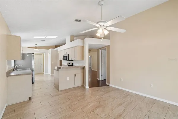 $1,965 | 7904 Floradora Drive, New Port Richey, FL 34654