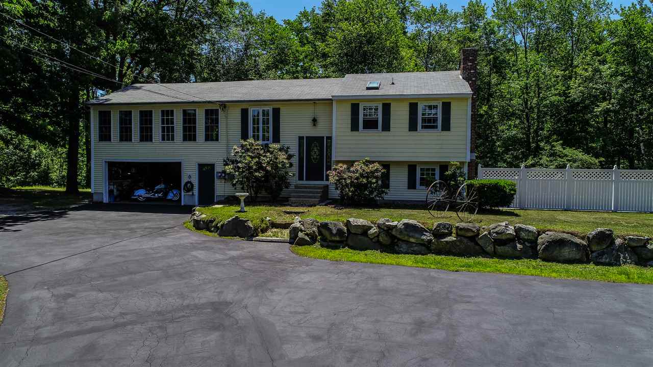 241 Whitehall Road Hooksett, NH 03106 - Photo 1 of 30 Gallery Image 1